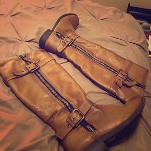 Cute low heel womens allyear boots